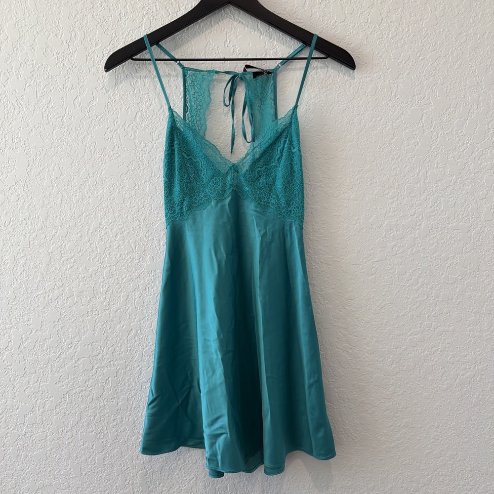Victorias Secret Teal Satin Lace Plunge Open Back Tie Slip Size Xs